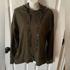 Jessica Simpson the warmup hooded sweatshirt